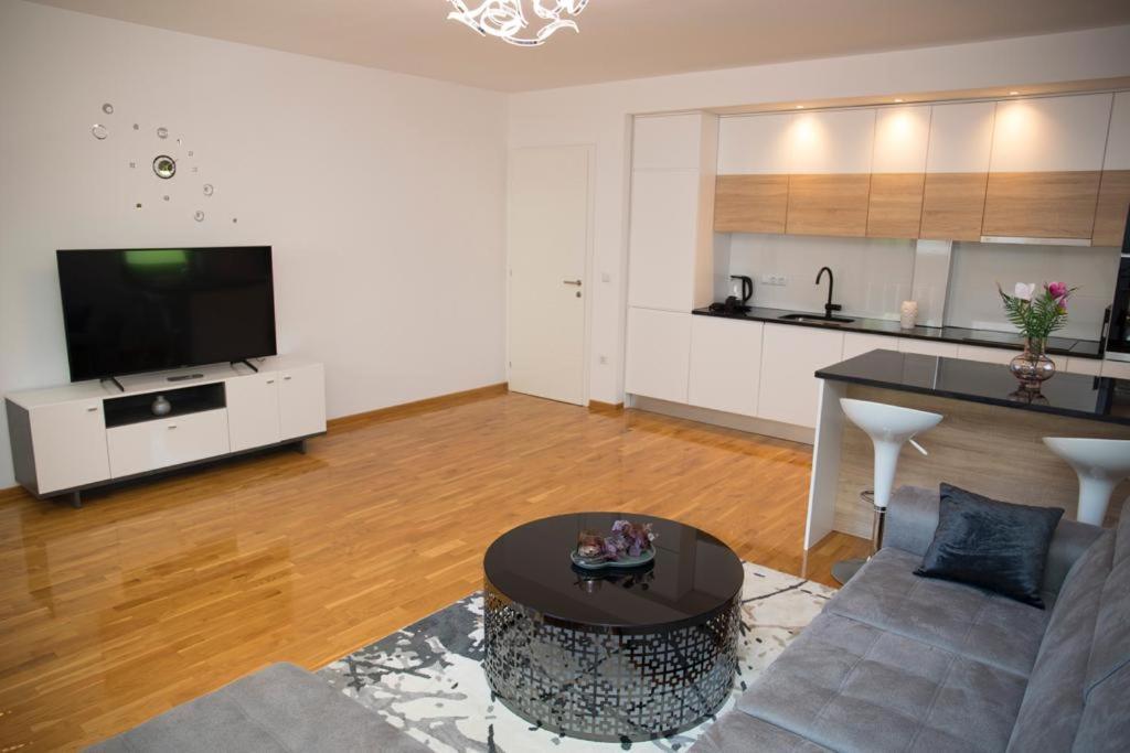 Apartment Divine Mostar Exterior photo